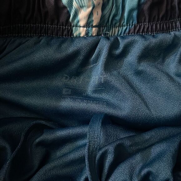 Nike DriFit Tempo Running Shorts Blue M - Picture 3 of 4